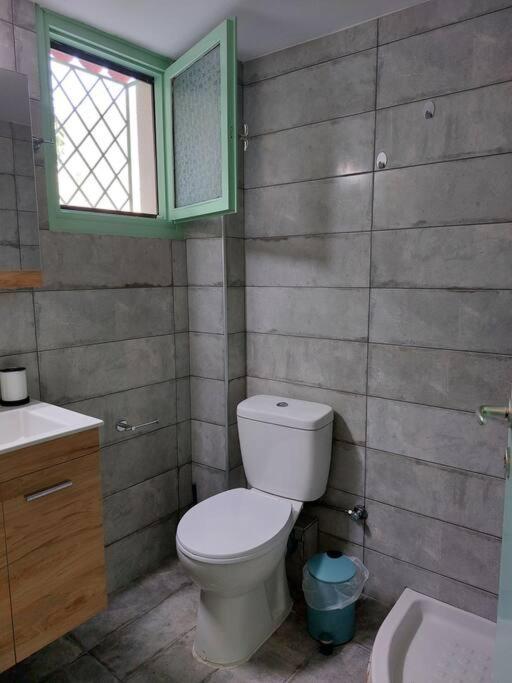 Vitamin Sea Apartment 4, Άνετο Διαμέρισμα. Almiropótamos Eksteriør bilde